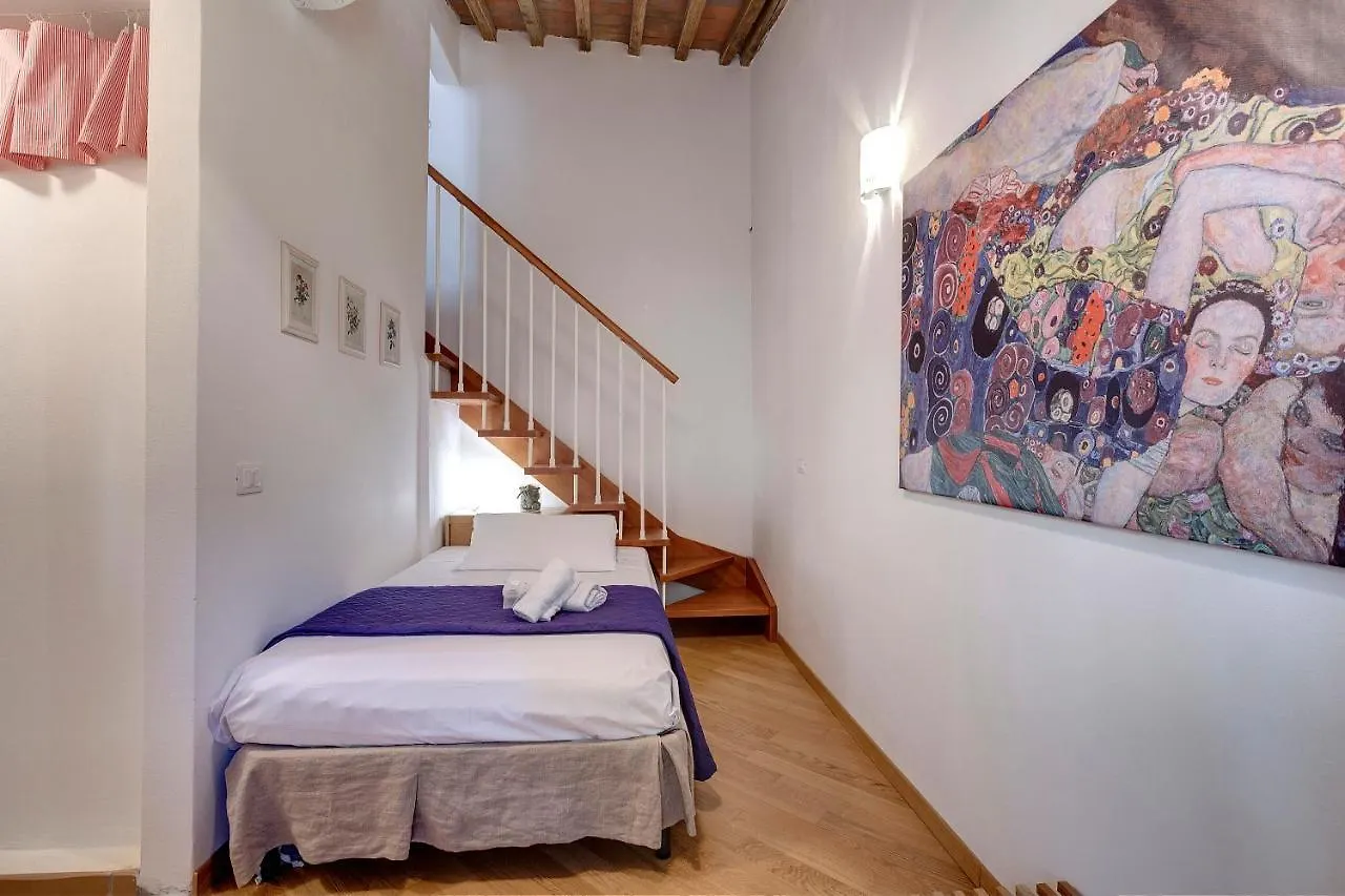 Mamo Florence - Cindy Apartment 0*,  Italy