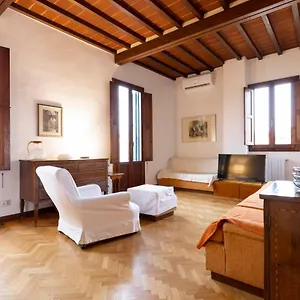 Apartment Palazzo Cecchi Luxury, Florence